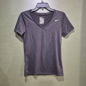 Nike Women's Black Short Sleeve V-Neck Tee